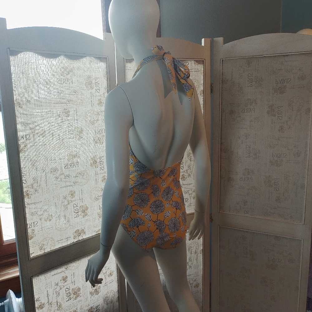 Cupshe Dandelion Love Print yellow Halter one piece swimsuit S - Picture 6 of 7